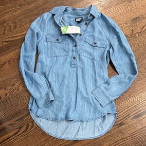 NWT Lands End Chambray Shirt